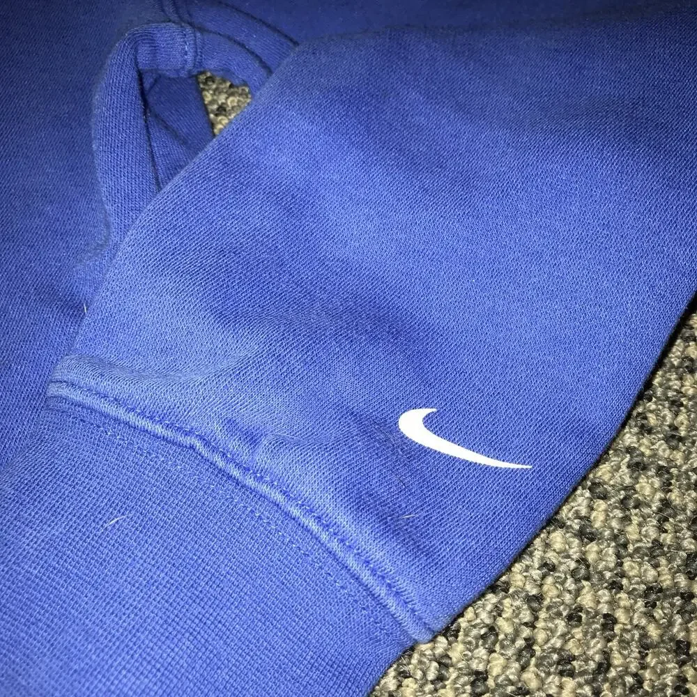 Dallas Mavericks Nike Youth Medium 10-12y #77‎ Luka Doncic Pullover Hoodie Blue